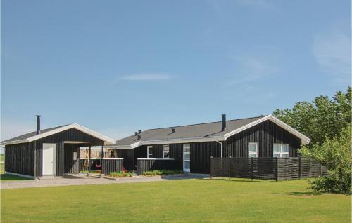 Four Bedroom Holiday Home In Lokken — 5-Star Luxury Hotel in Lokken, Denmark