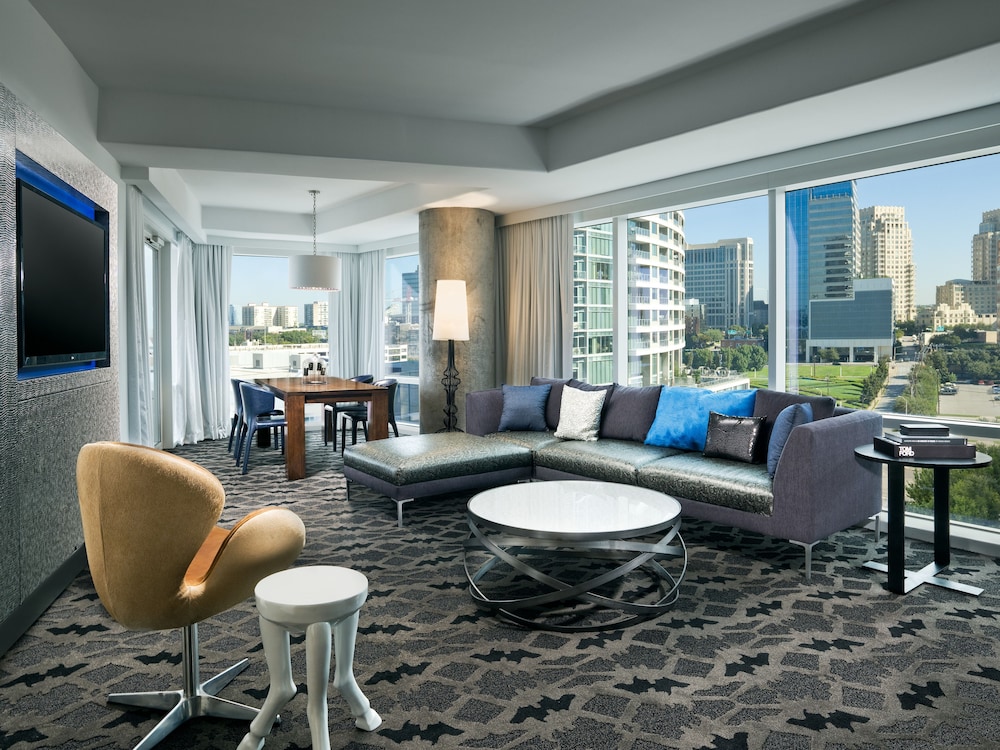 W Dallas - photo 14