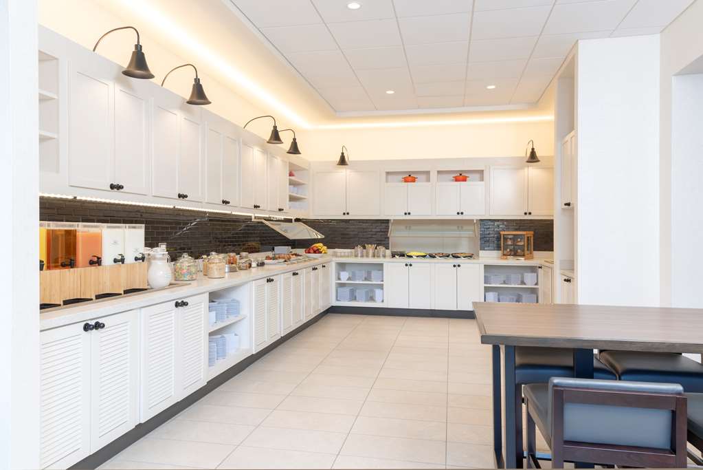 Hyatt Place Detroit Royal Oak - photo 50