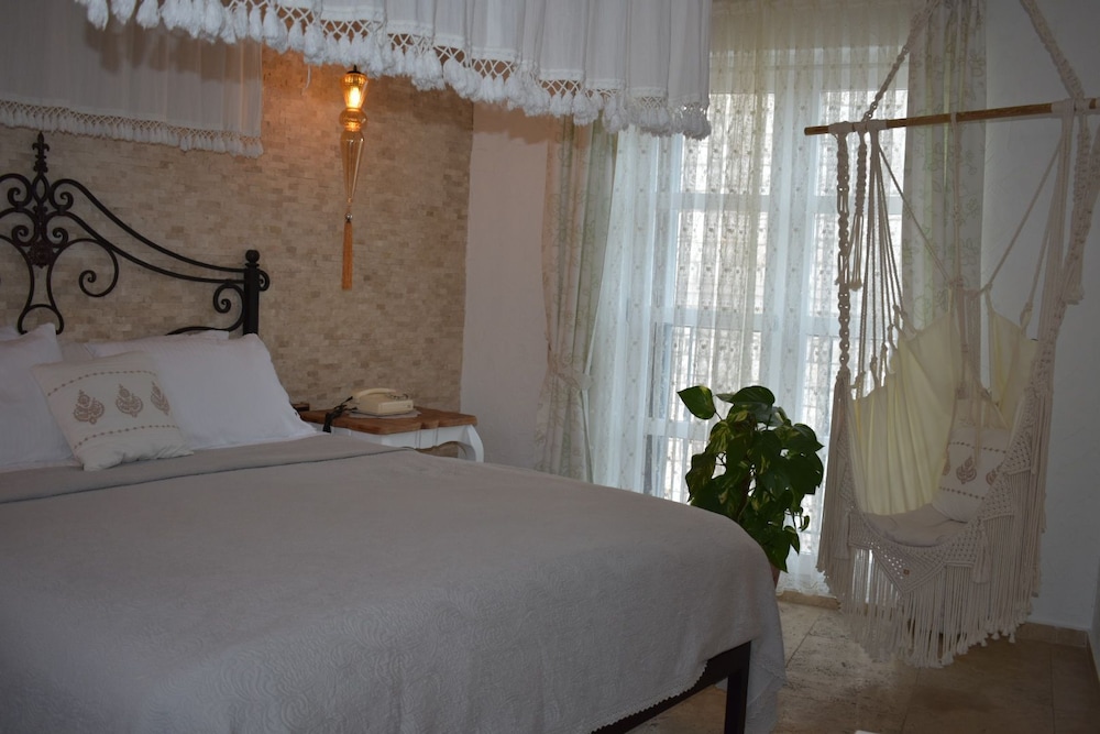 Alacati Chigdem Boutique