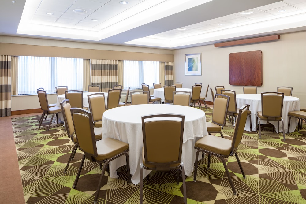 Holiday Inn Manchester Airport by IHG - photo 38
