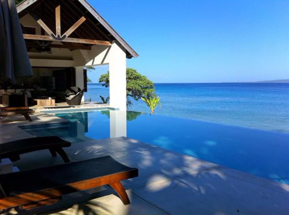 Villa 25 — 4-Star Luxury Hotel in Port-Vila, Vanuatu