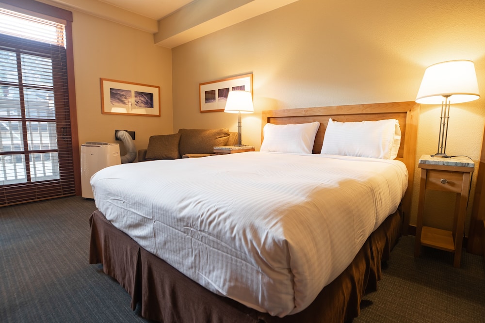 The Village at Palisades Tahoe - photo 39
