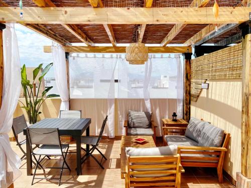 BORA BORA A tico con piscina privada en Vera ParaA so in Vera, Spain