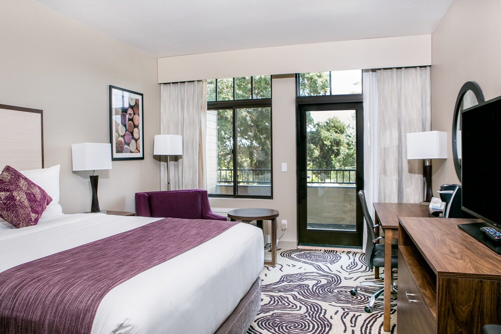 Hotel Siri Downtown Paso Robles - featured photo