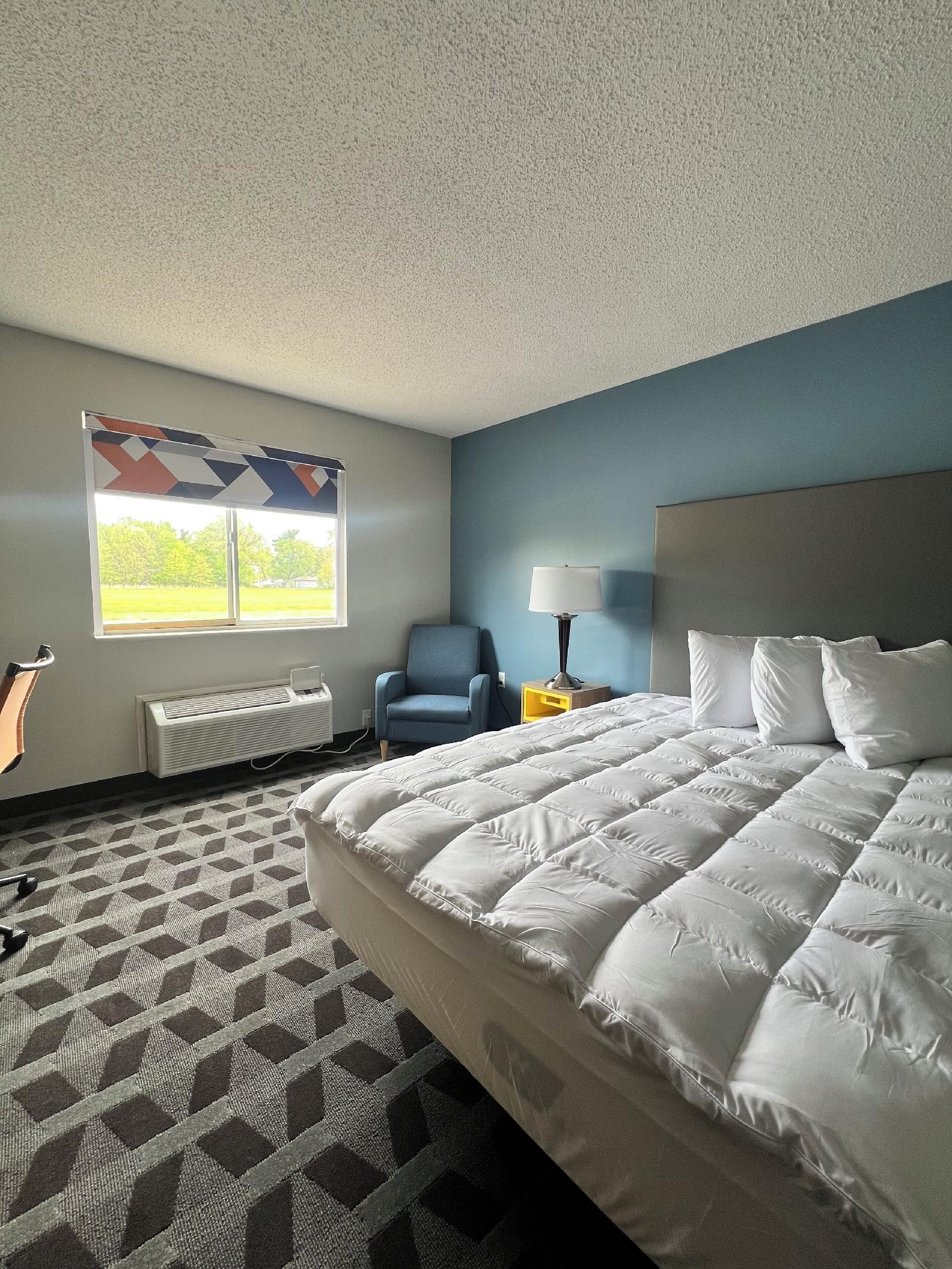 Baymont by Wyndham Dowagiac - photo 15
