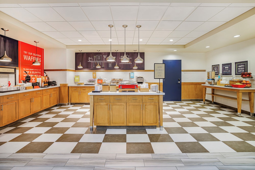 Hampton Inn & Suites Dallas Plano East - photo 41