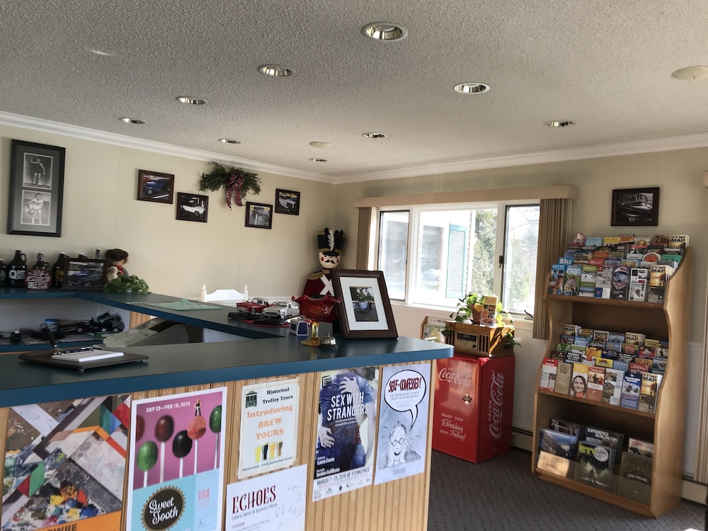 T Bird Motor Inn - photo 8