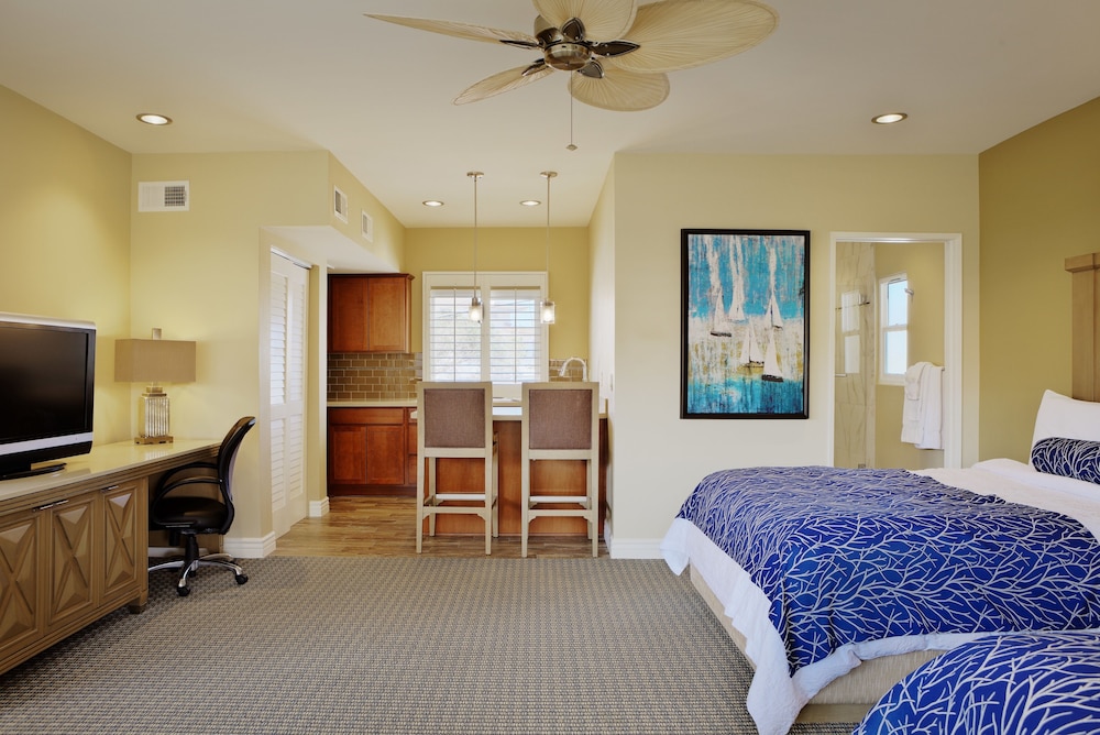 Pacific Shores Inn on Pacific Beach - photo 6