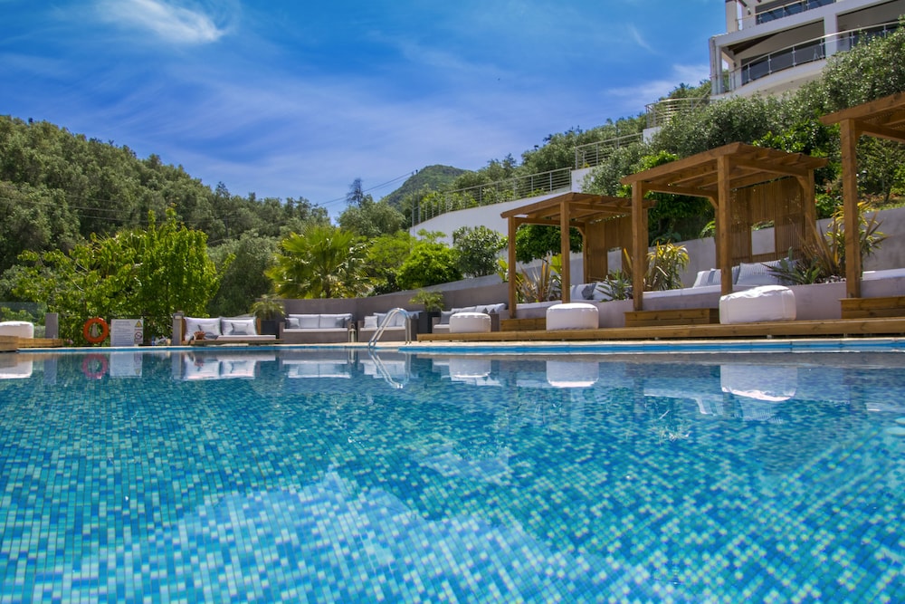Ionian Eye Design Studios & Spa - carbon neutral hotel in Corfu