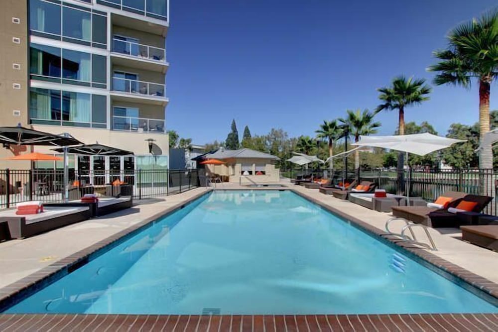 University Plaza Waterfront Hotel - photo 18