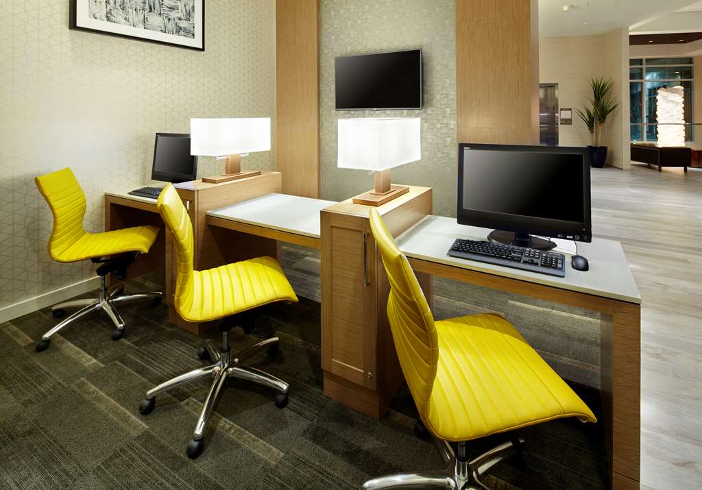 Hyatt Place Miami Airport East - photo 46