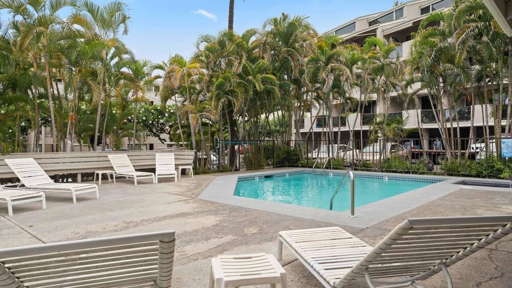 Kailua Bay Resort 3301 Two Bedroom Condo - photo 29