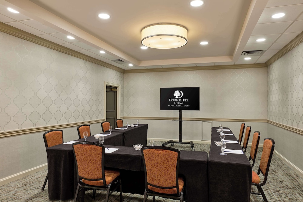 DoubleTree by Hilton Minneapolis Airport MN - photo 37