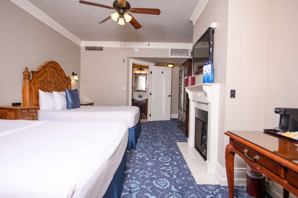 The Horton Grand Downtown Gaslamp Quarter - photo 19