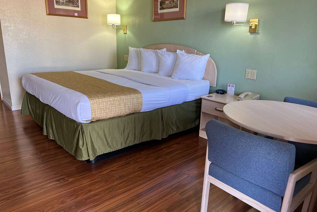 Travelodge by Wyndham Holbrook - photo 19