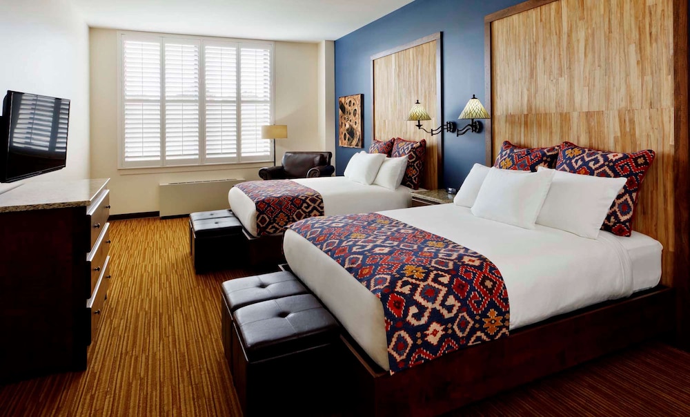 Tailwater Lodge Altmar Tapestry Collection by Hilton - photo 19