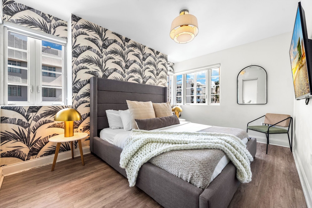 Luxuri Suites - photo 66