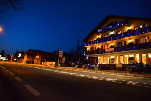 Apartament Medieval — 4-Star Luxury Hotel in Predeal, Romania