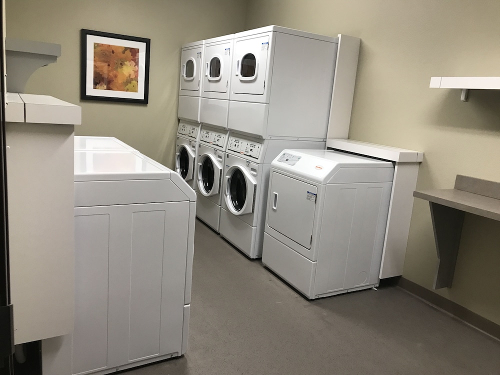 Staybridge Suites Madison Fitchburg - photo 68