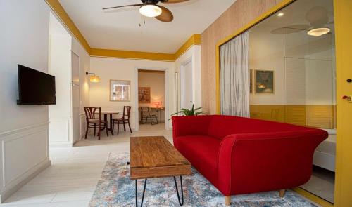Masterfully Designed Apartment By Wehost