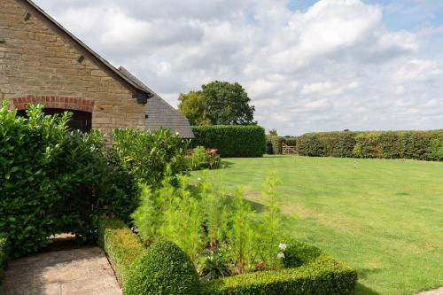 Coursehill Barn — Witney — photo 2