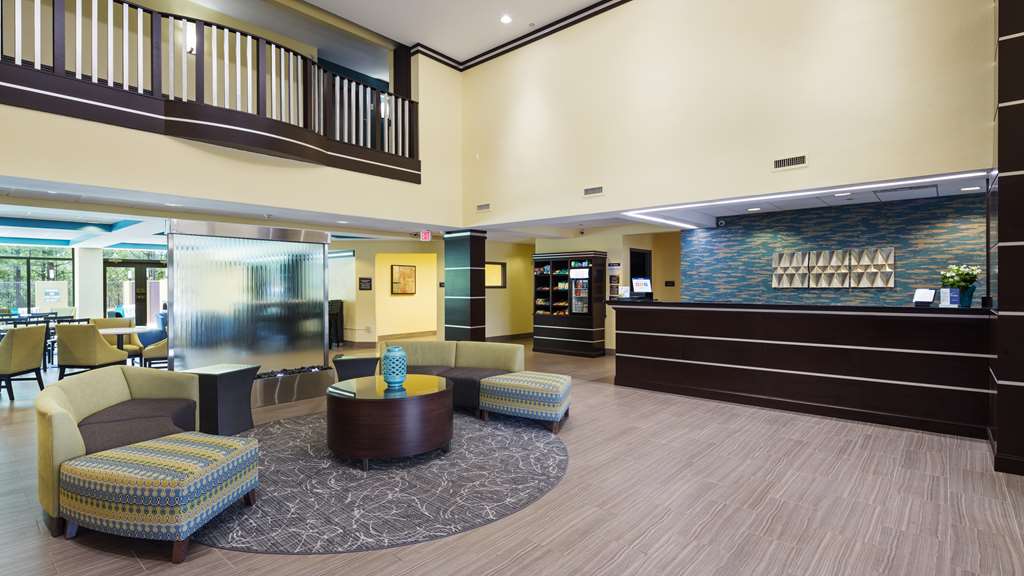 Best Western Plus Birmingham Inn & Suites - photo 4