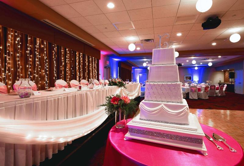 Hilton Garden Inn Rockford - photo 178