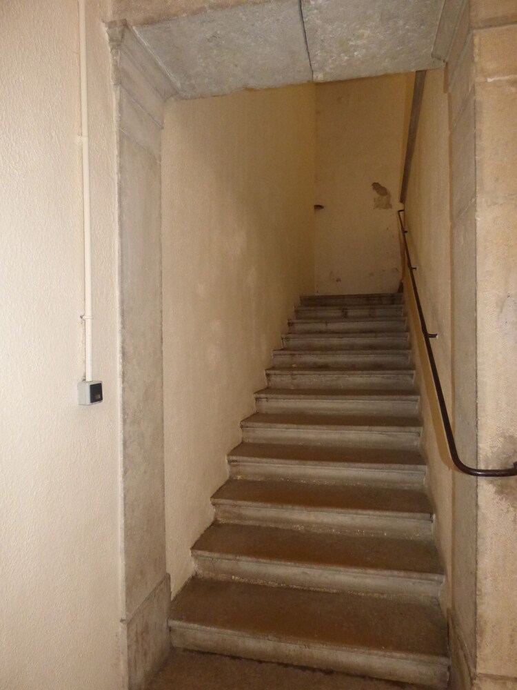 Le Saint Jean — Cremieu — photo 4