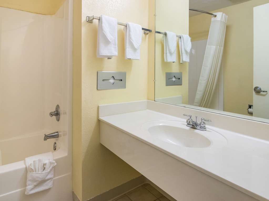 Americas Best Value Inn Clayton - photo 14