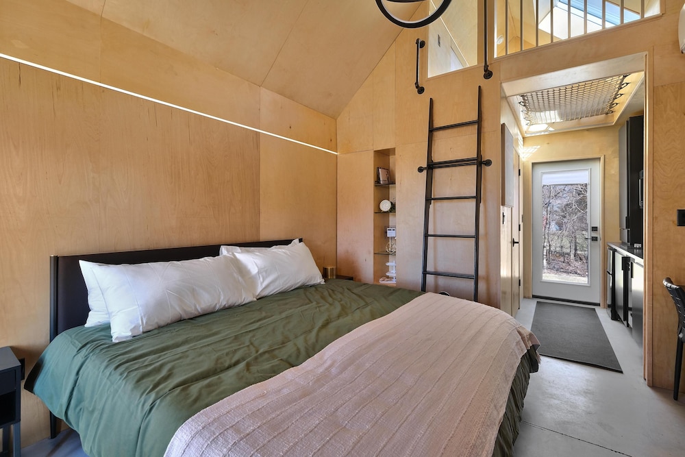 Bunkies the Cut - photo 3