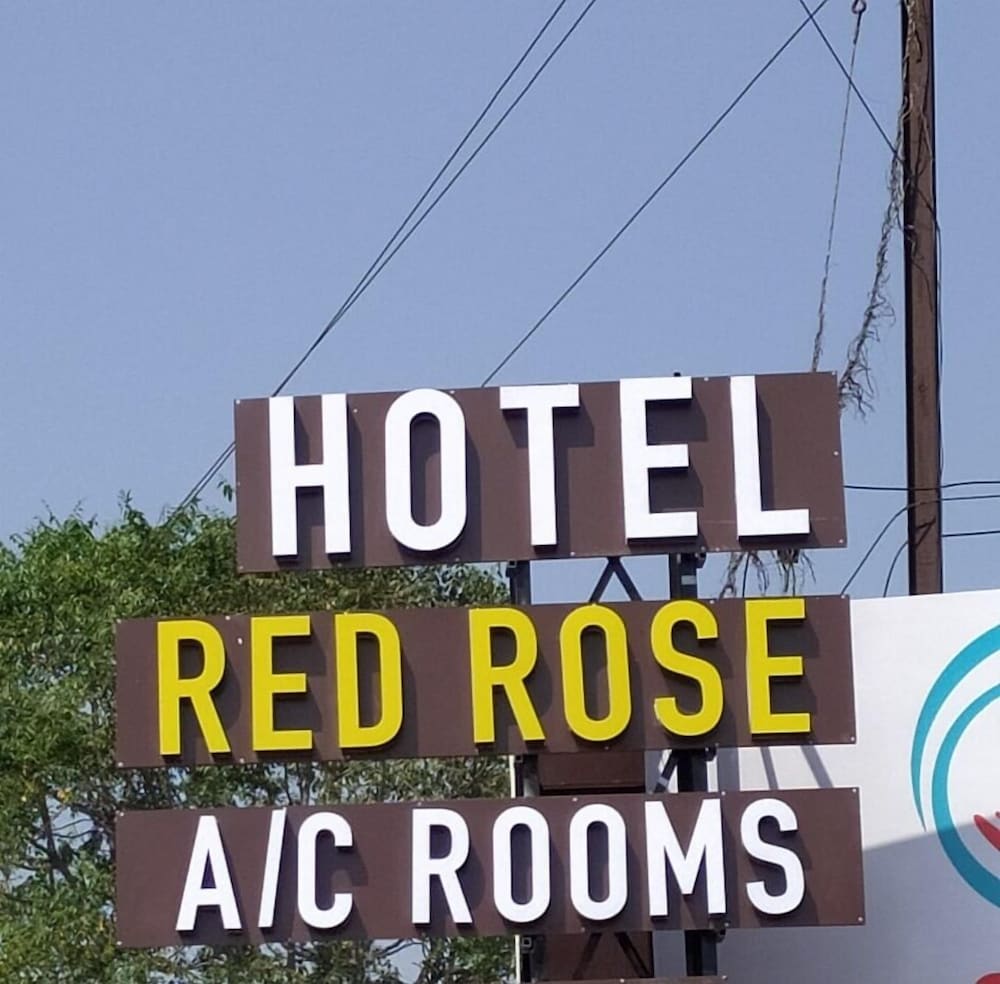 Hotel Red Rose - last minute hotel in Vadodara