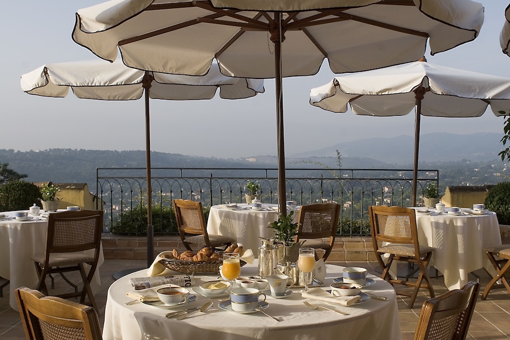 La Bastide Saint Antoine - carbon neutral hotel in Grasse