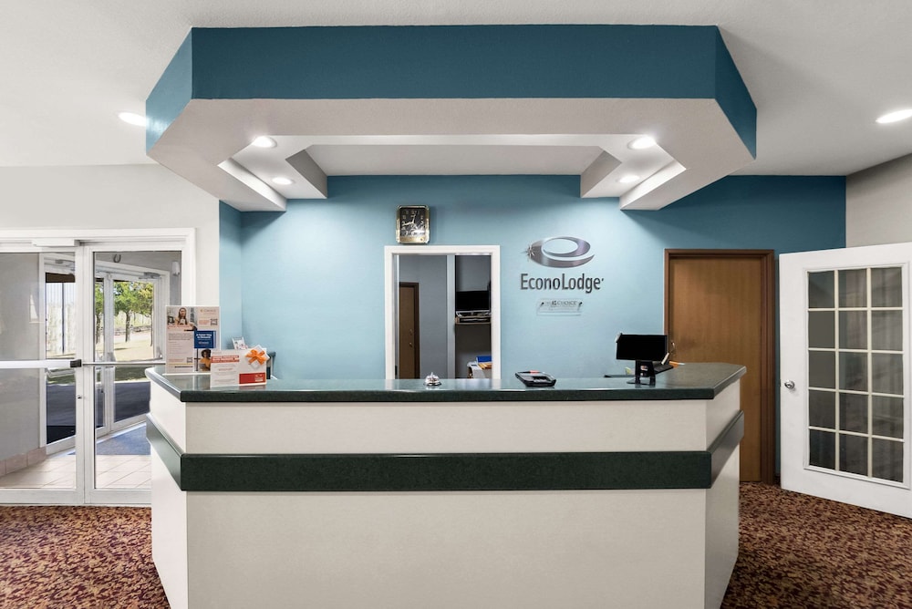 Econo Lodge Inn & Suites Mesquite Dallas East - photo 3