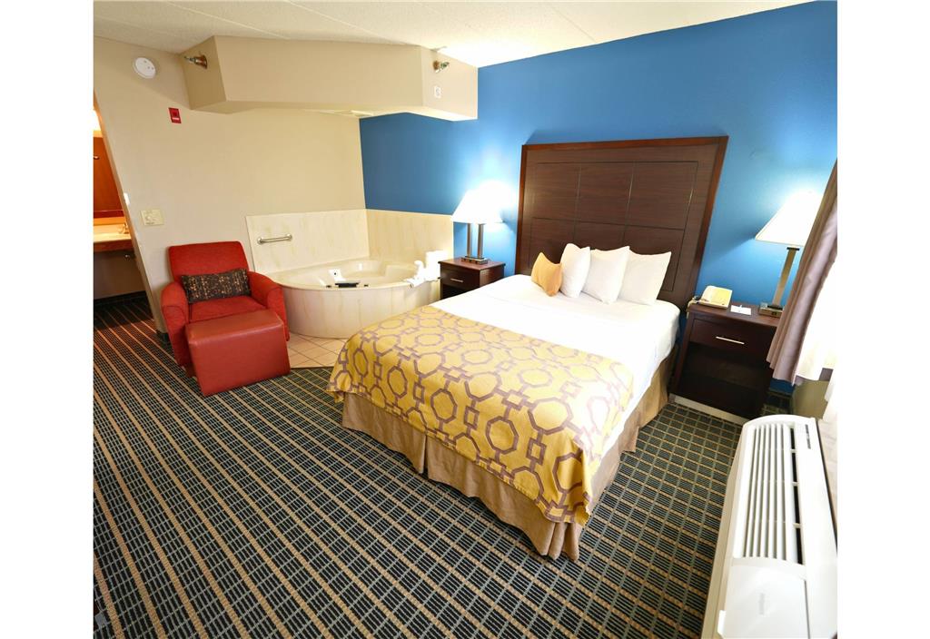 Baymont by Wyndham Marshalltown - photo 37