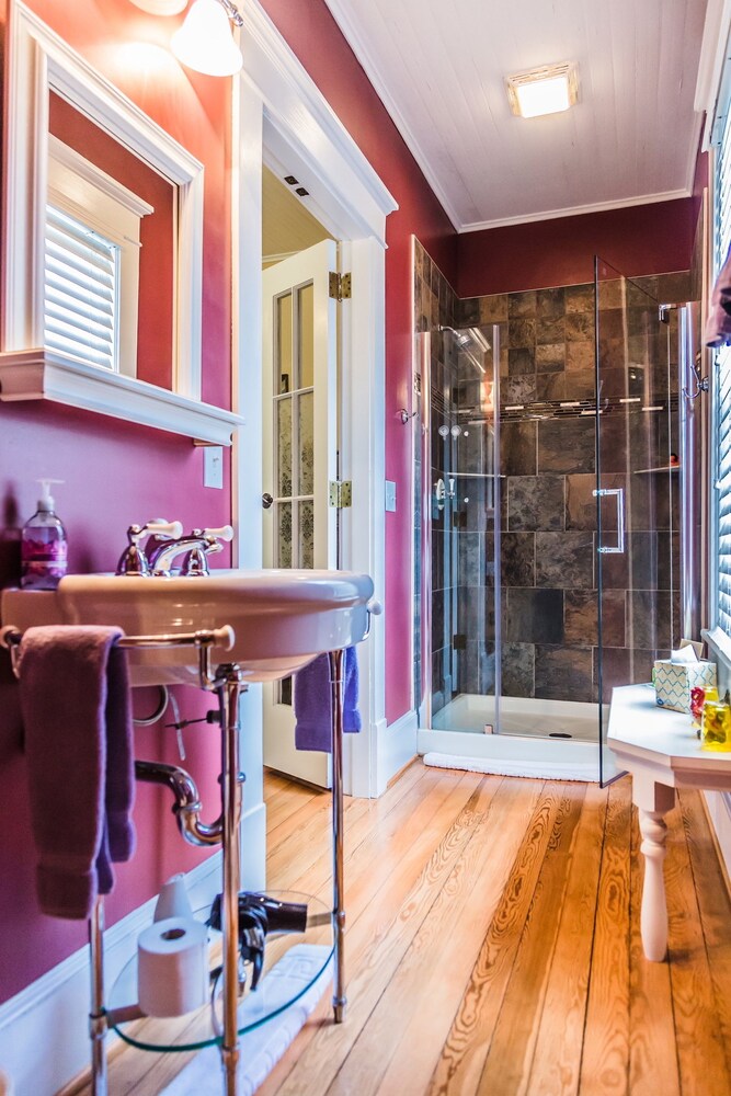 The Inn at Glen Alpine - photo 41