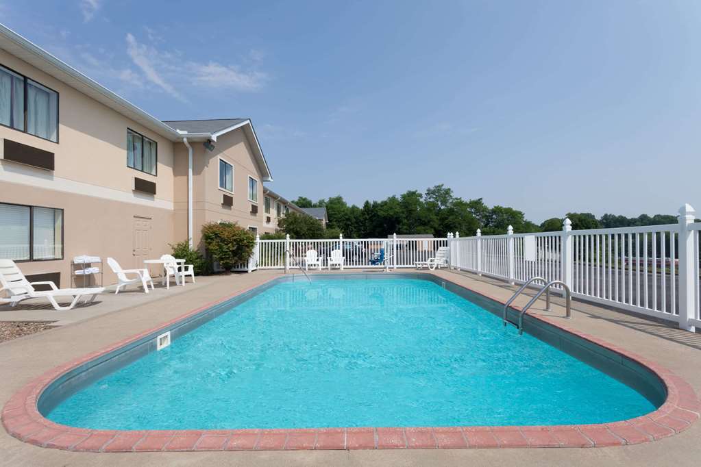 Ramada by Wyndham Tell City - photo 9