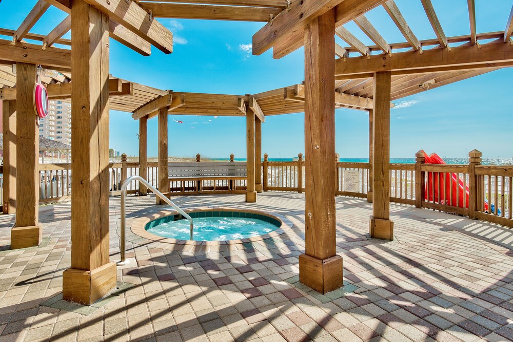 Pelican Beach Resort by Colasan - photo 59