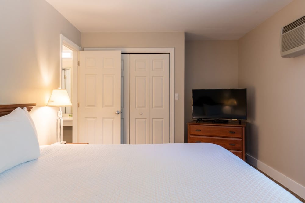 Ogunquit Hotel & Suites - photo 14