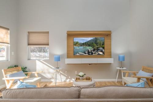 Designer Home conveniently located in Reno NV