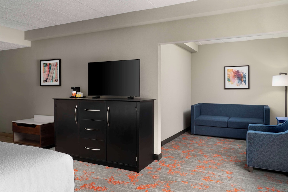 Hampton Inn Stafford Quantico & Conference Center - photo 20