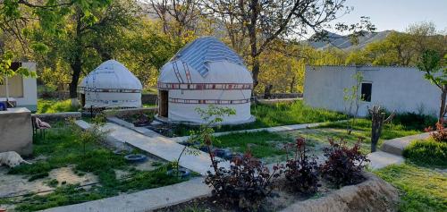 Kakhar Yurt stay & Mountain village — Nurota — photo 3