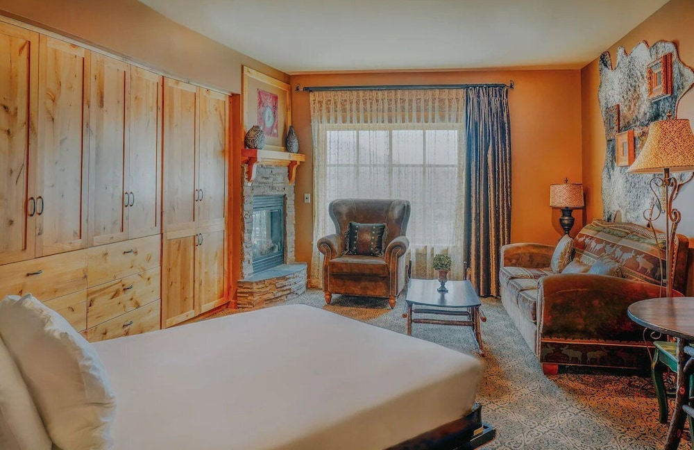 The Village Center at Big Sky Resort - photo 9