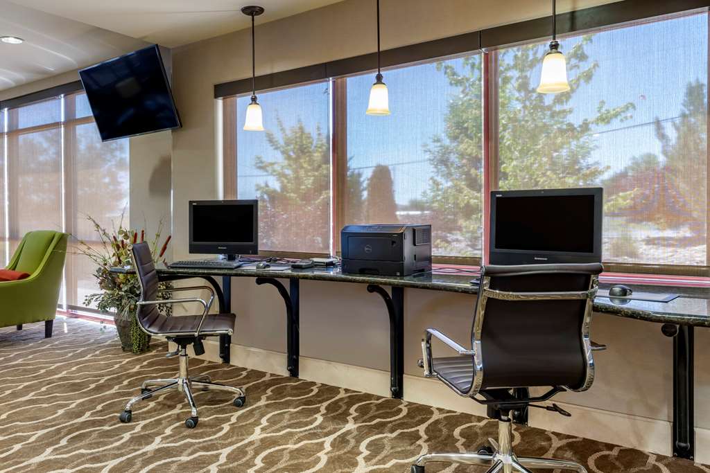 Comfort Suites Fernley - photo 41