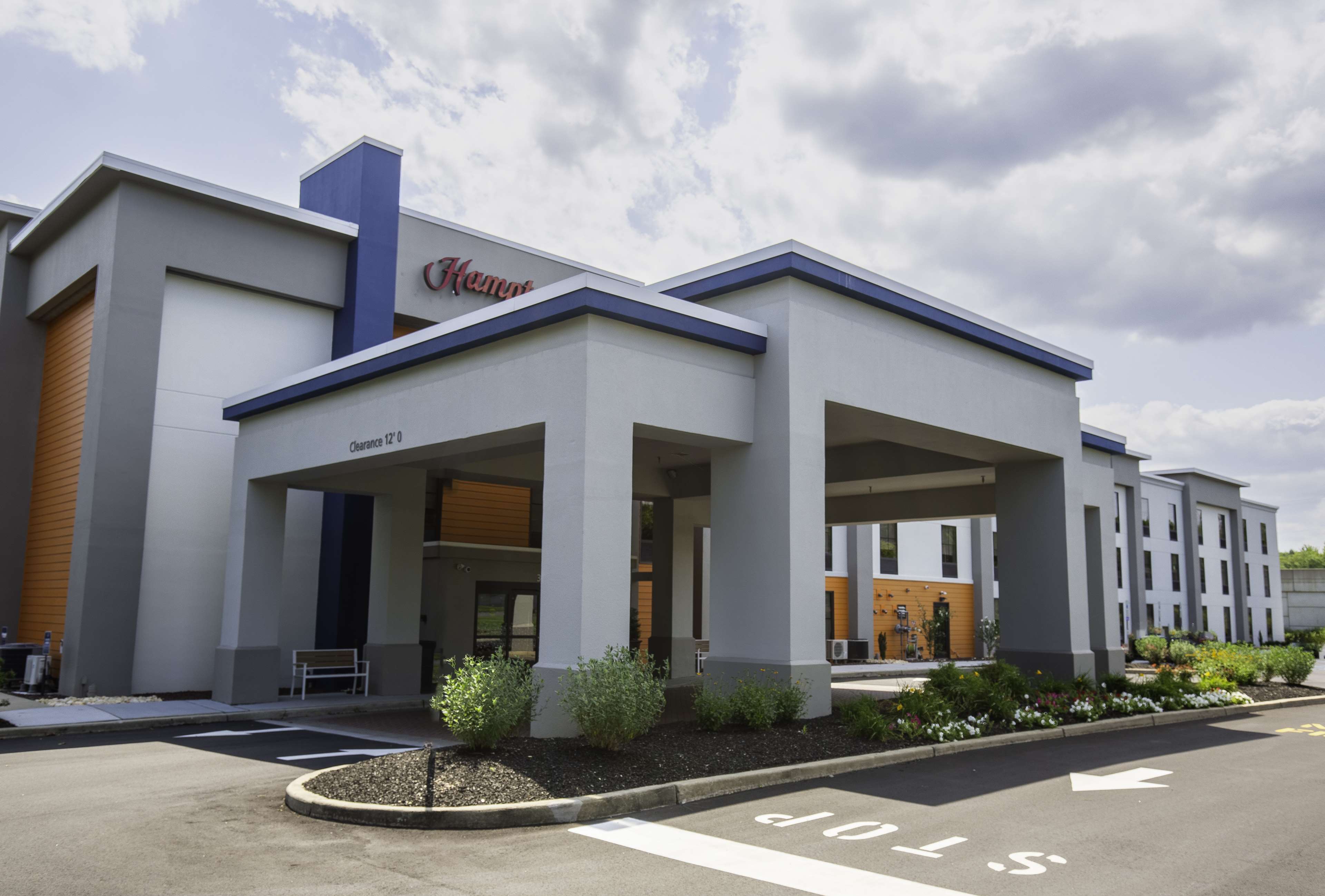 Hampton Inn East Windsor - featured photo
