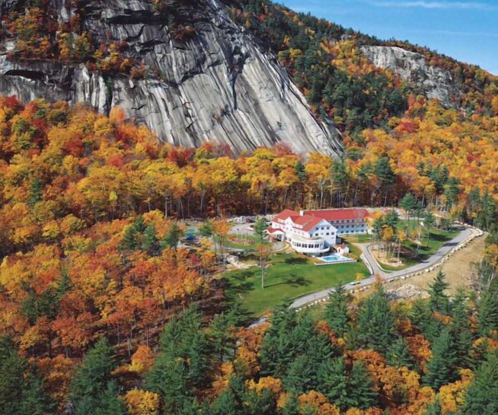 The White Mountain Hotel & Resort - photo 42