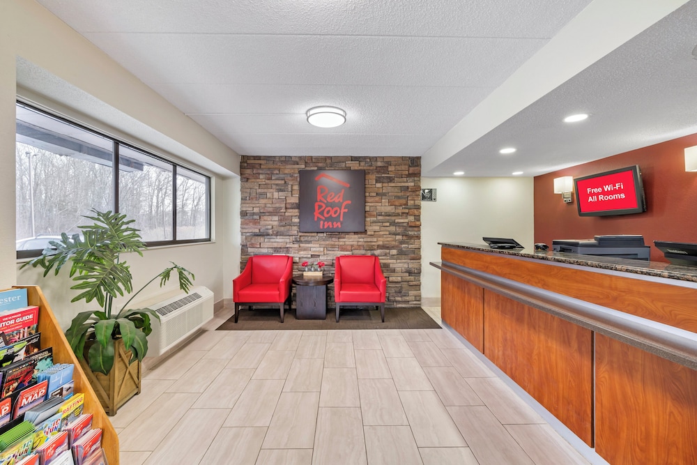 Red Roof Inn Parsippany - photo 6