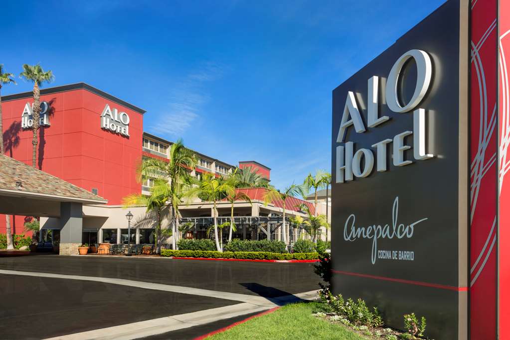 ALO Hotel by Ayres Orange in Orange, United States