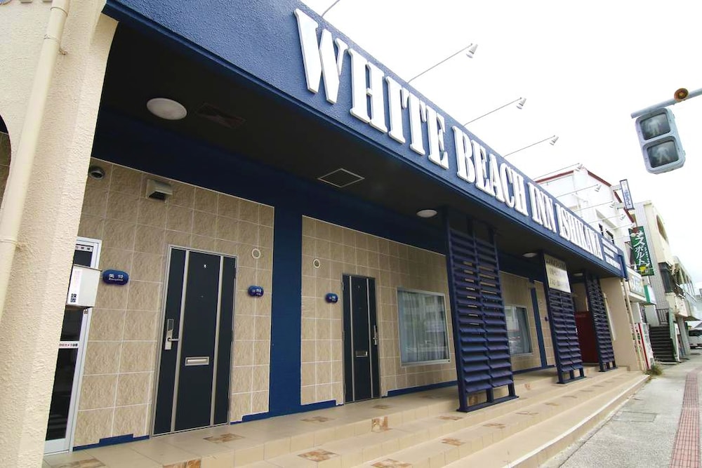 White Beachi inn Ishikawa in Uruma, Japan