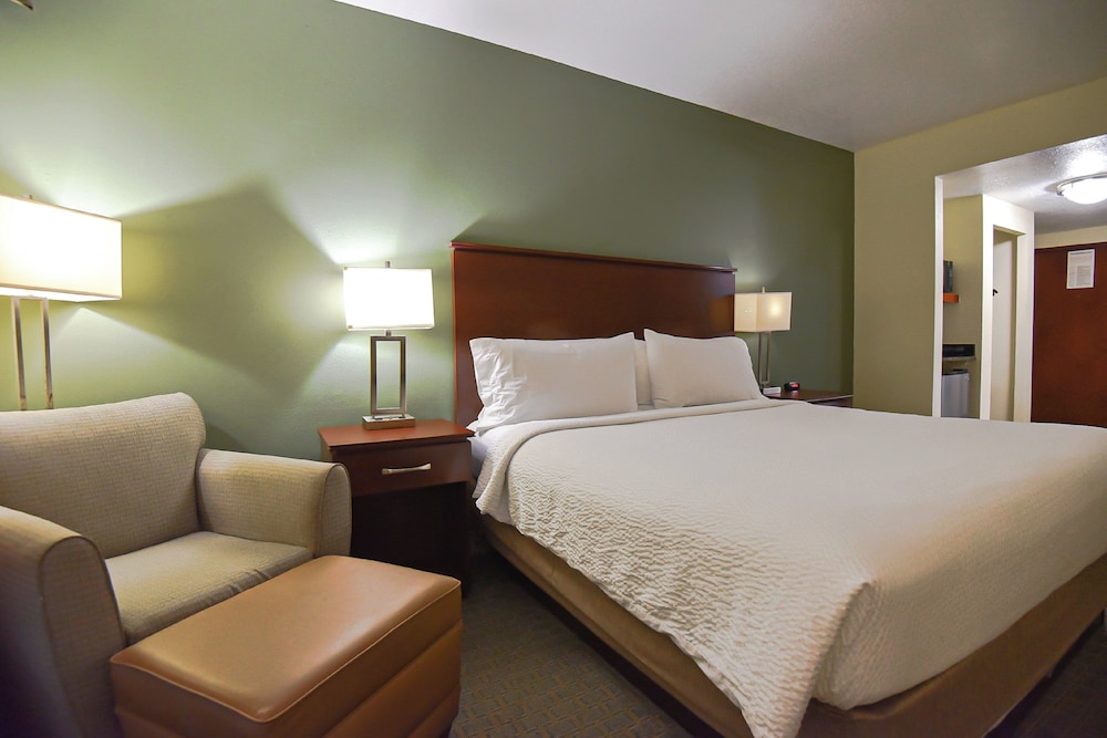 Holiday Inn Express & Suites Cocoa by IHG - photo 45